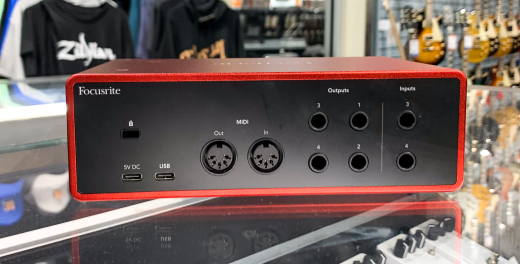 Focusrite Scarlett 4i4 4th Gen Audio Interface | Long & McQuade